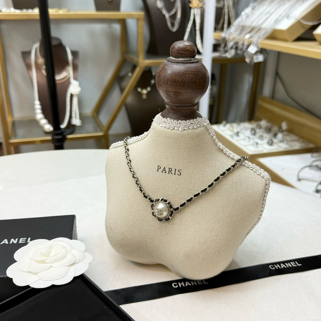 Chanel Pearl and Chain Necklace