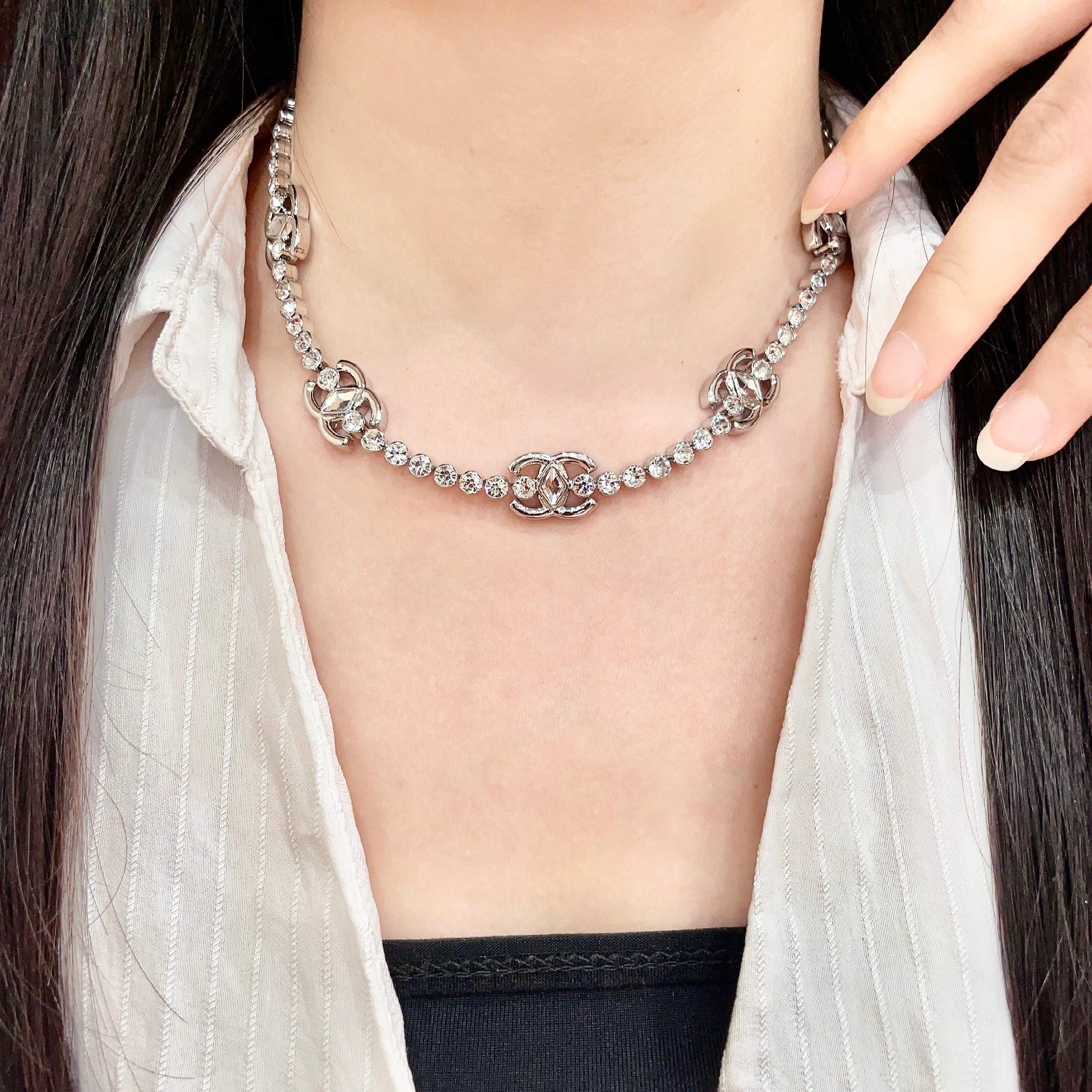 Chanel CC Logo Diamond Necklace Chanel CC Logo Diamond Necklace