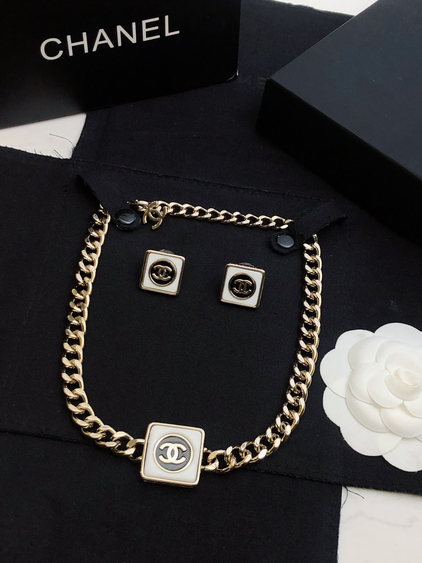 Chanel CC Logo Gold Tone Chain Necklace