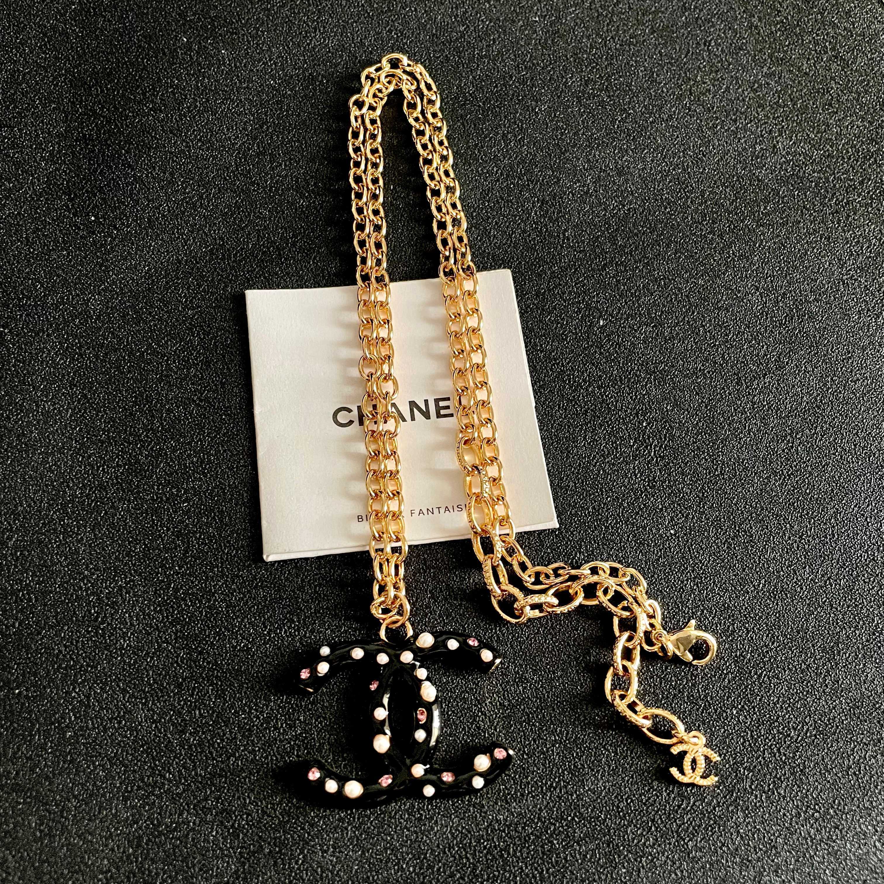 Chanel CC Logo Pendant Necklace