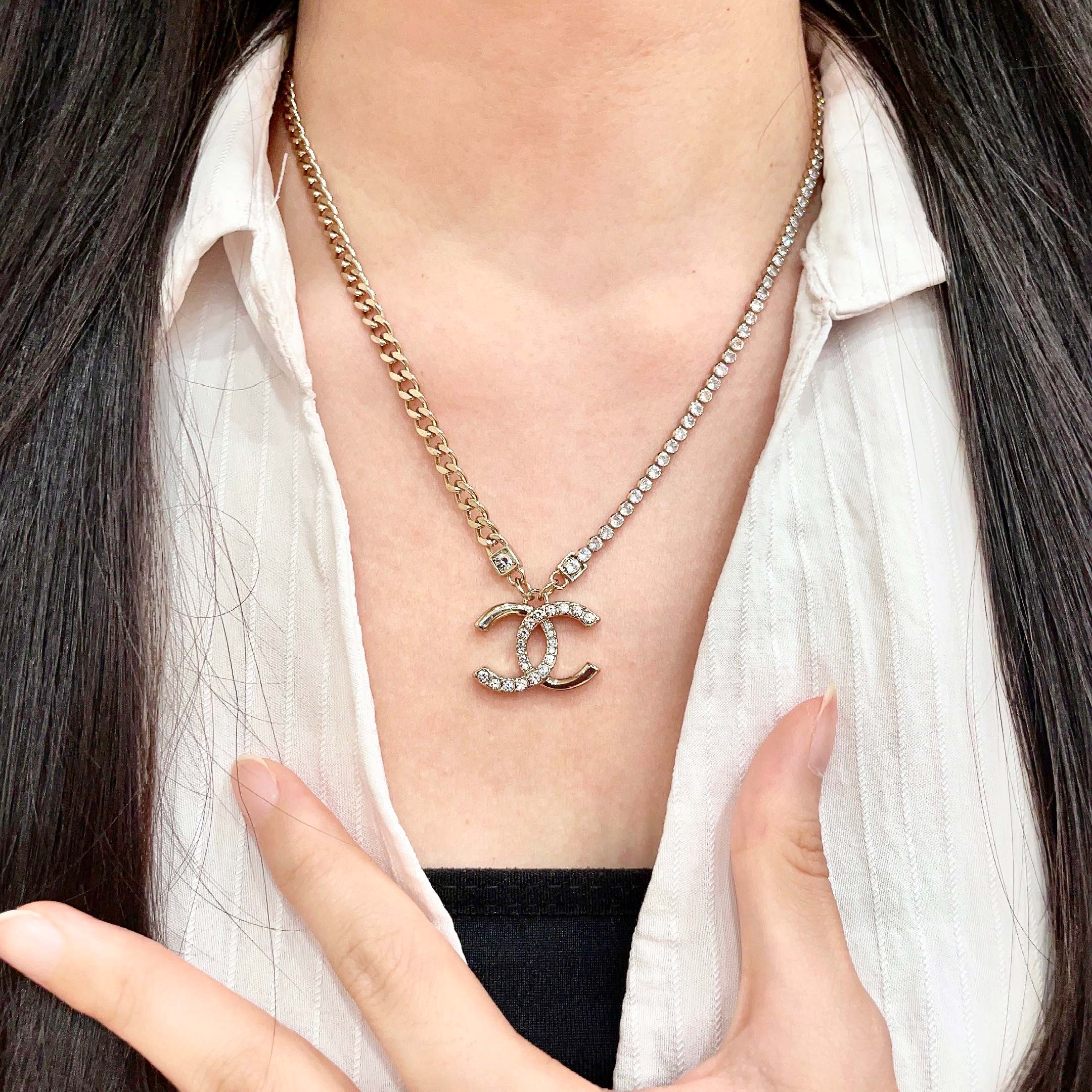 Chanel CC Logo Pendant Necklace