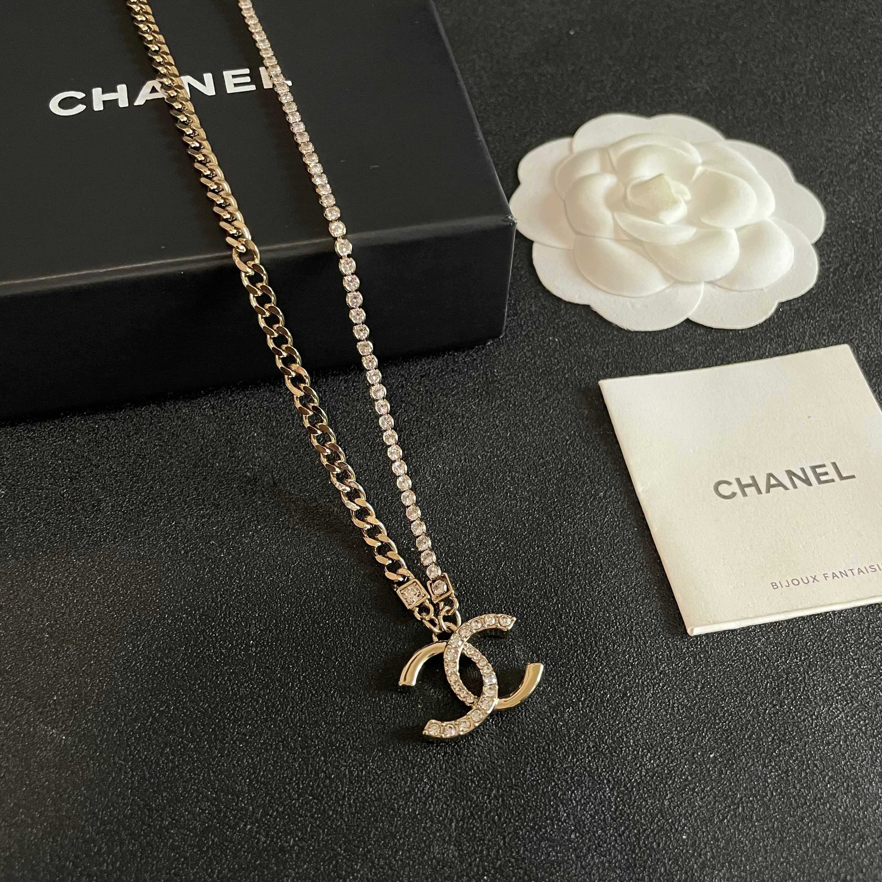 Chanel CC Logo Pendant Necklace