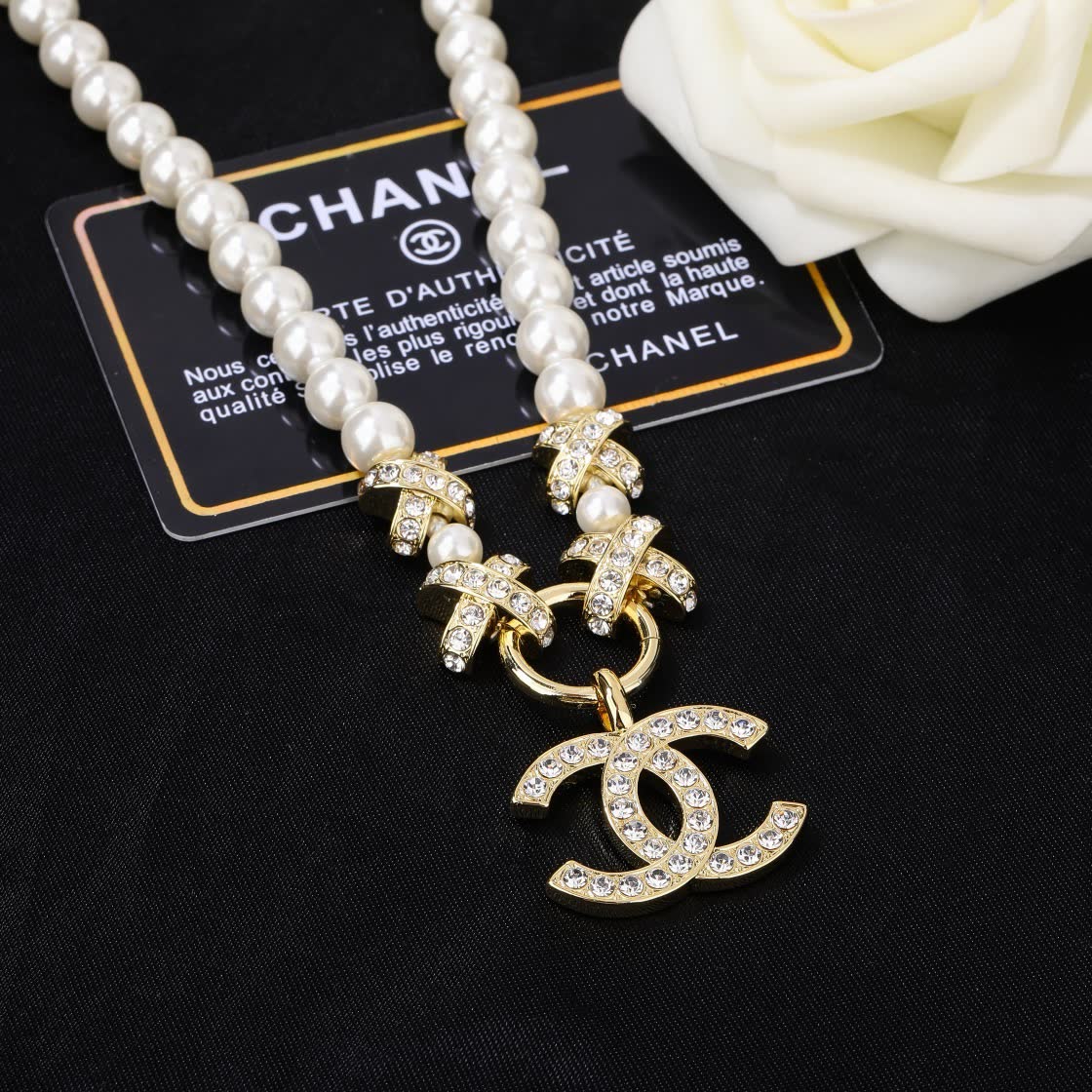 Chanel Pearl Necklace with CC Pendant