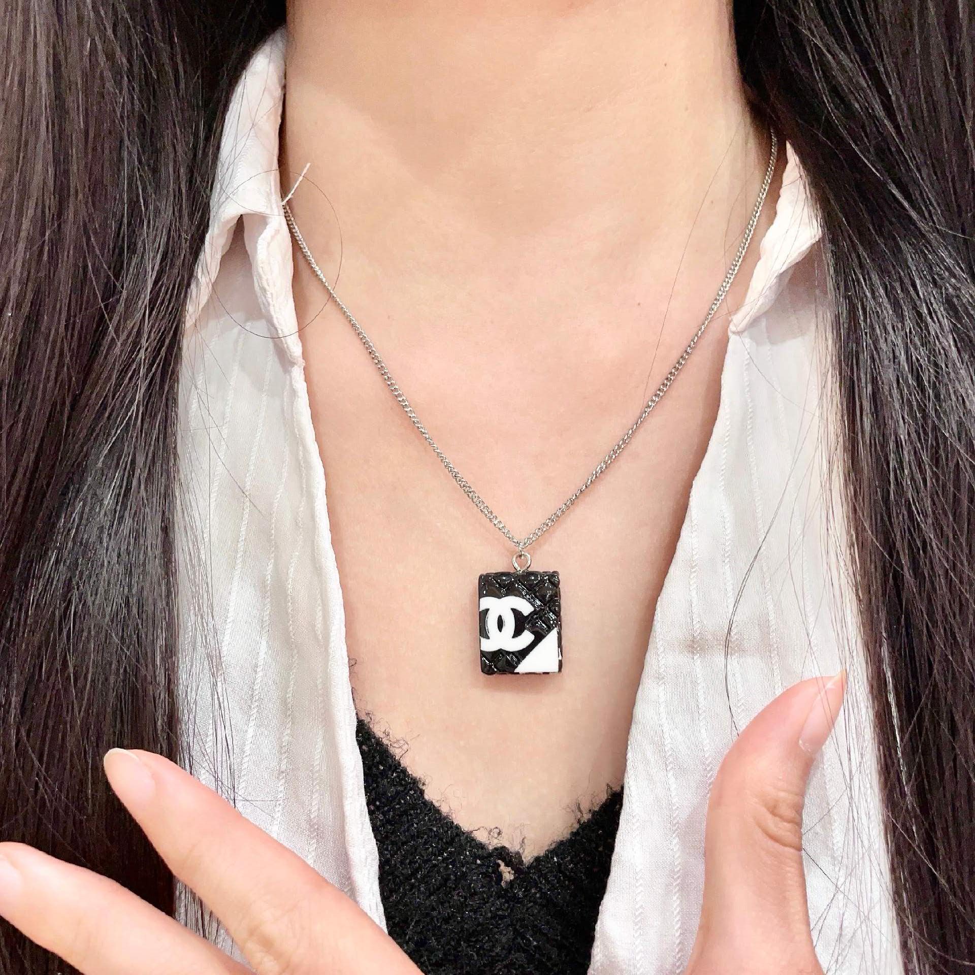 Chanel CC Logo Pendant Necklace