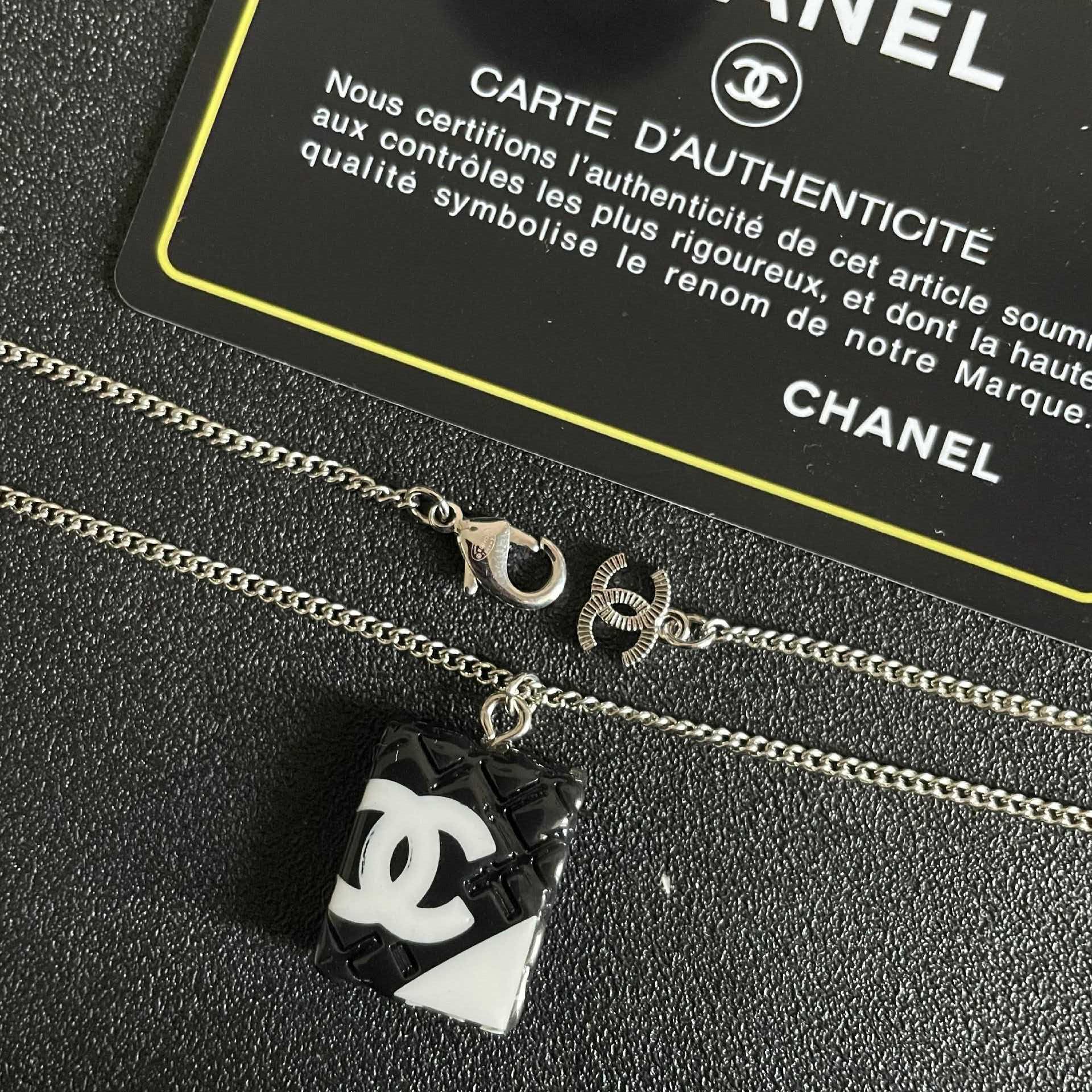 Chanel CC Logo Pendant Necklace