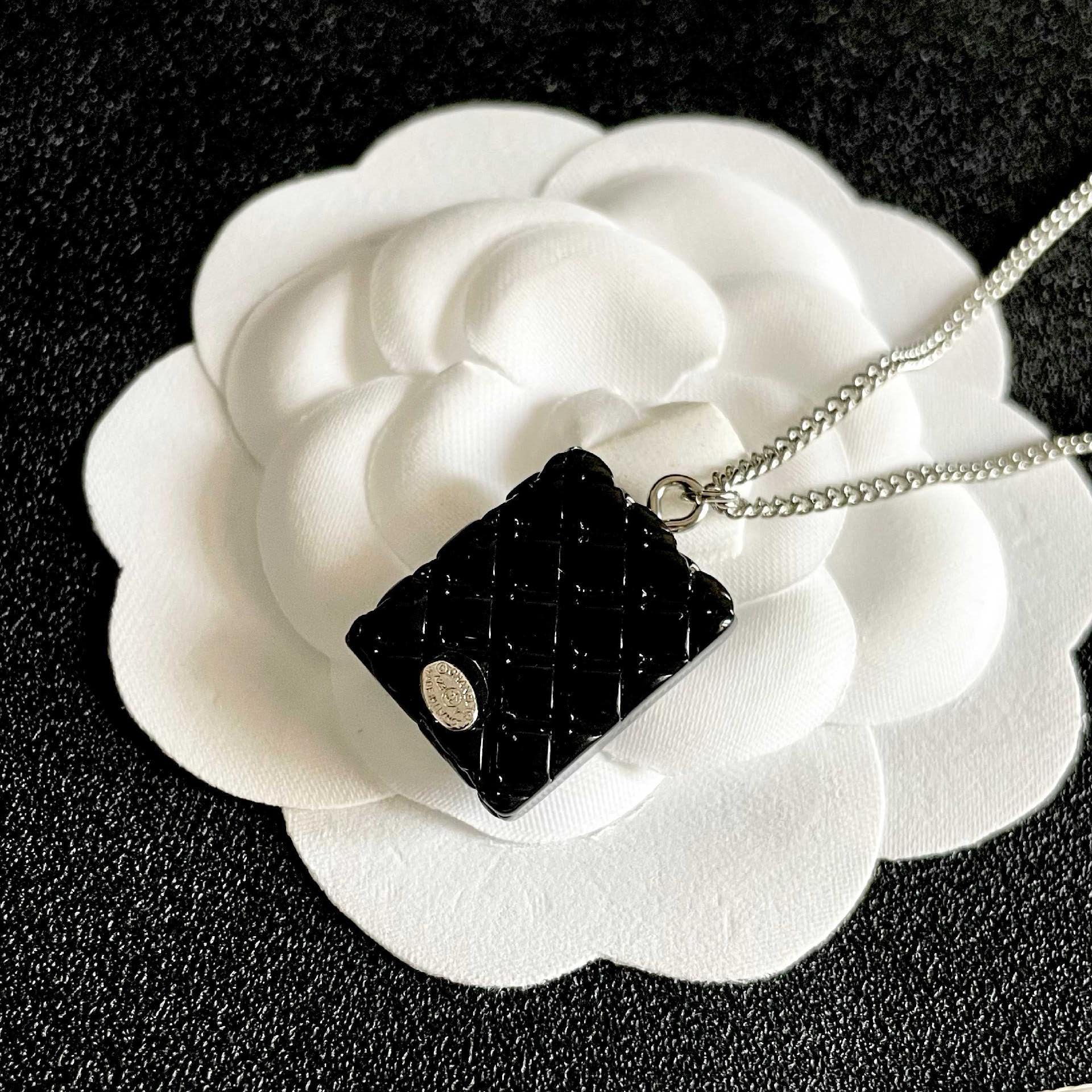 Chanel CC Logo Pendant Necklace