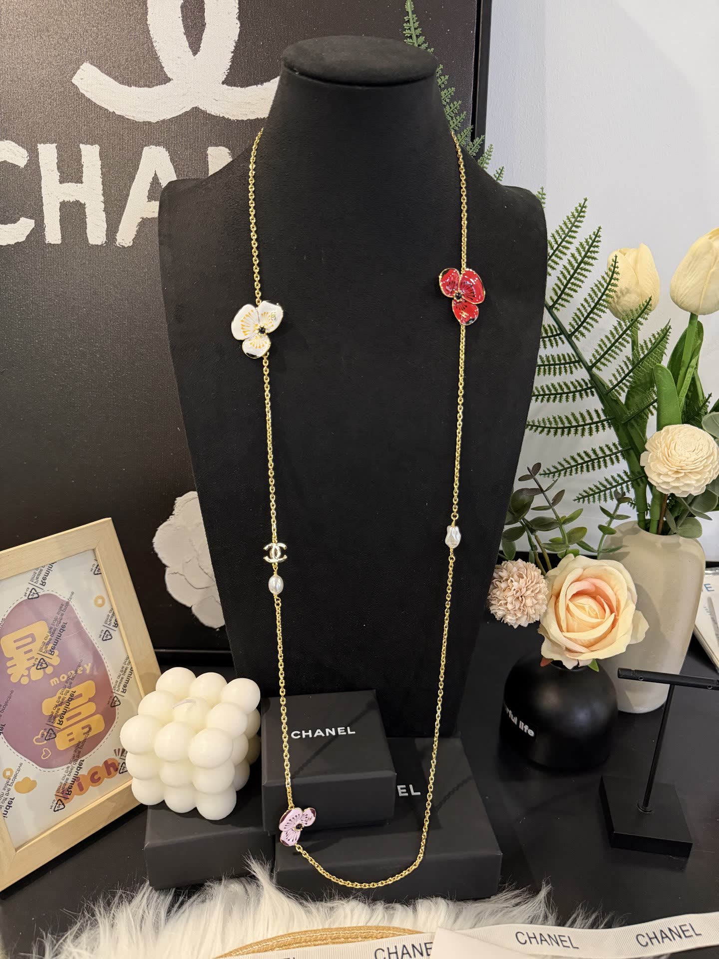Chanel Necklace with Enamel Flowers and Pearls