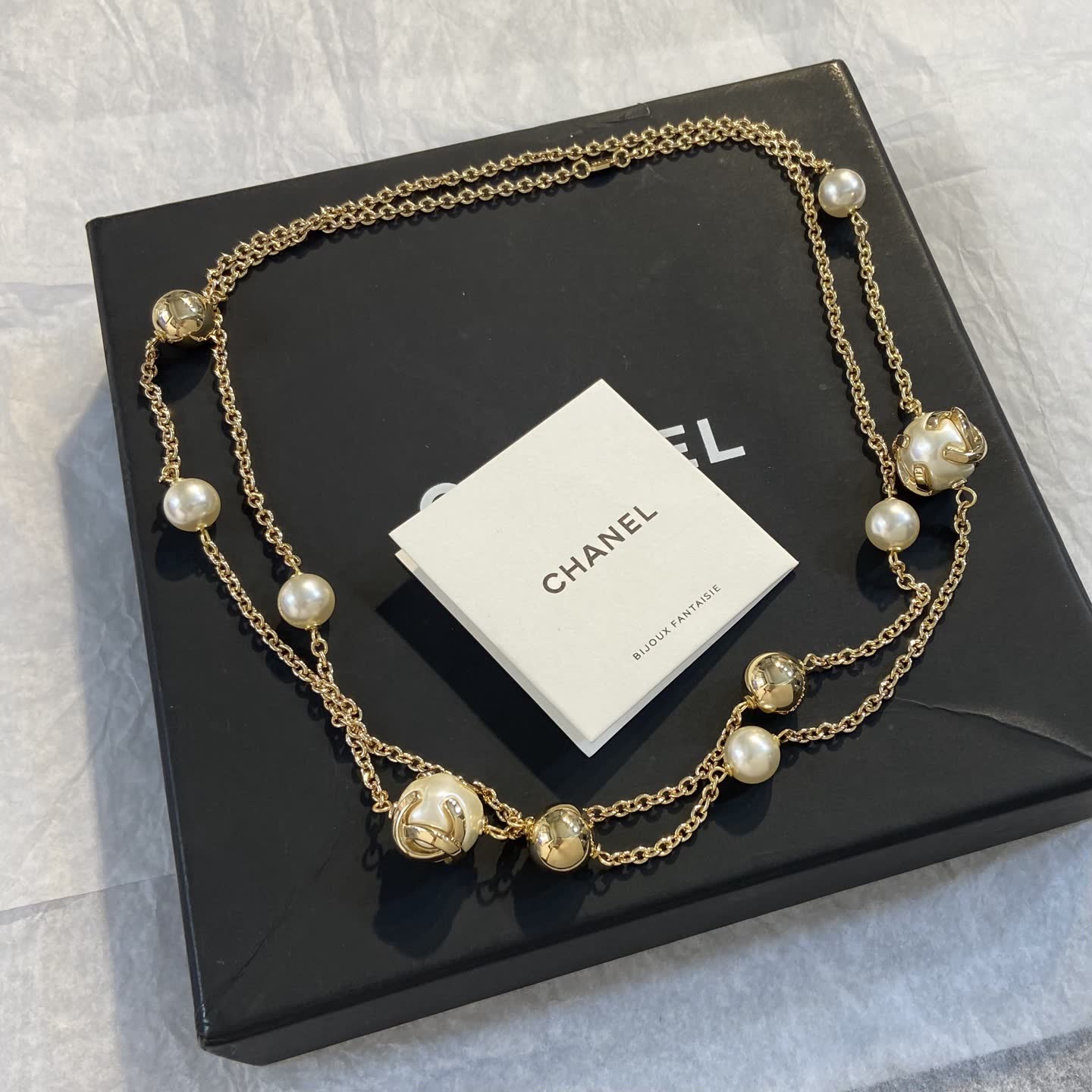 Chanel Pearl and Gold Chain Necklace