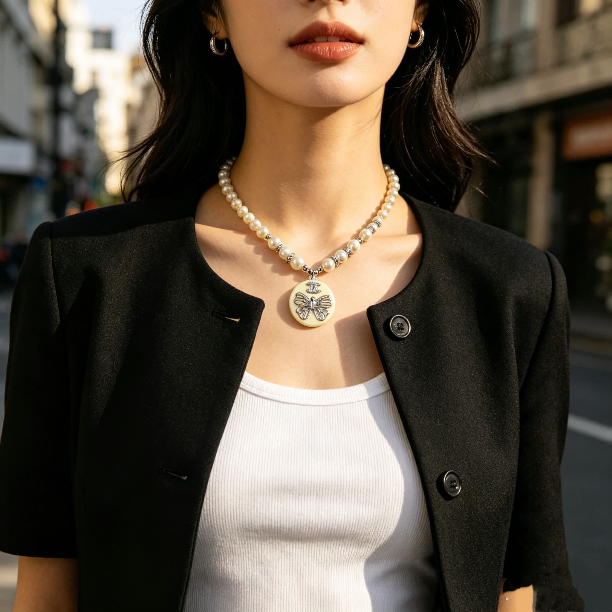 Chanel Elegant Butterfly Pearl Necklace