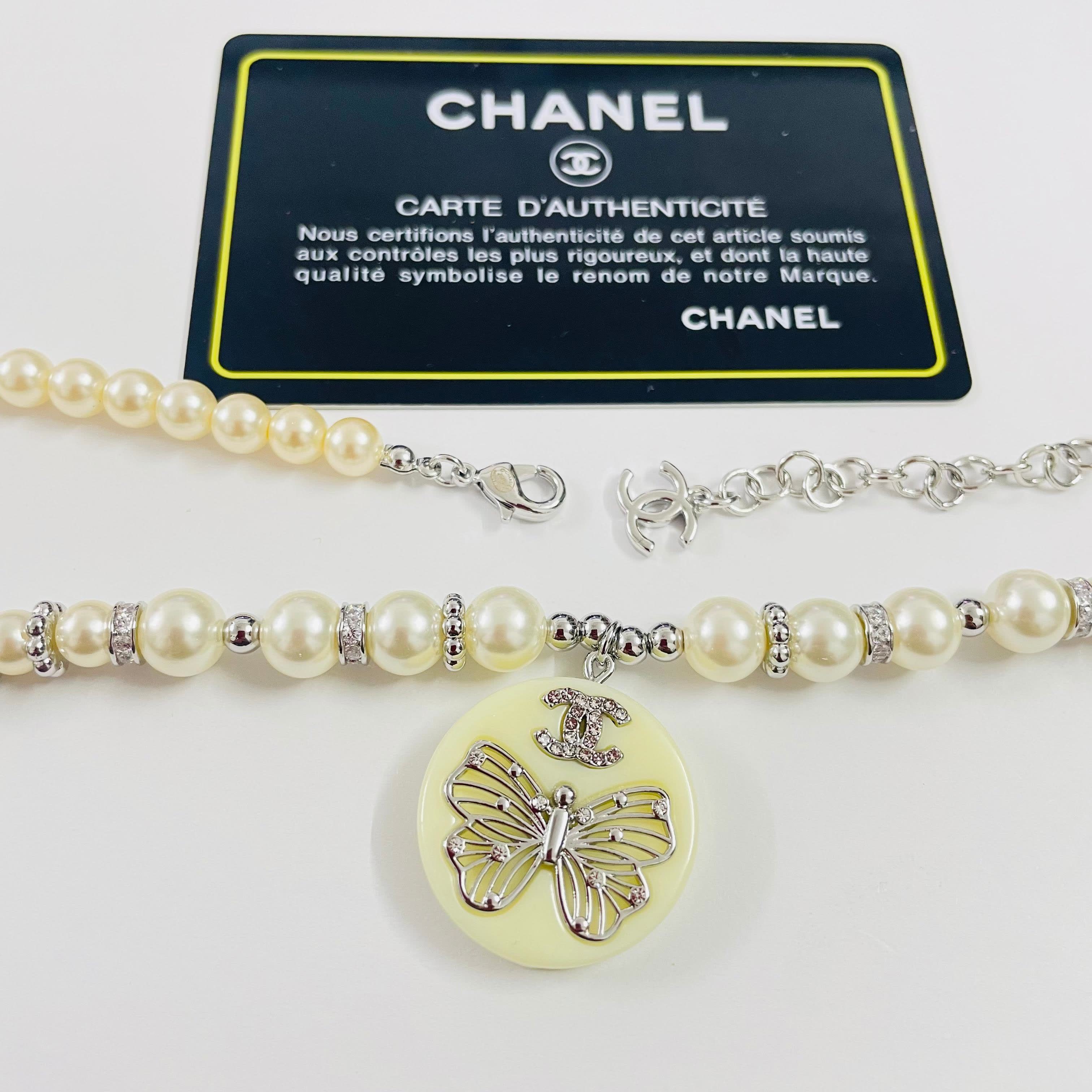 Chanel Elegant Butterfly Pearl Necklace