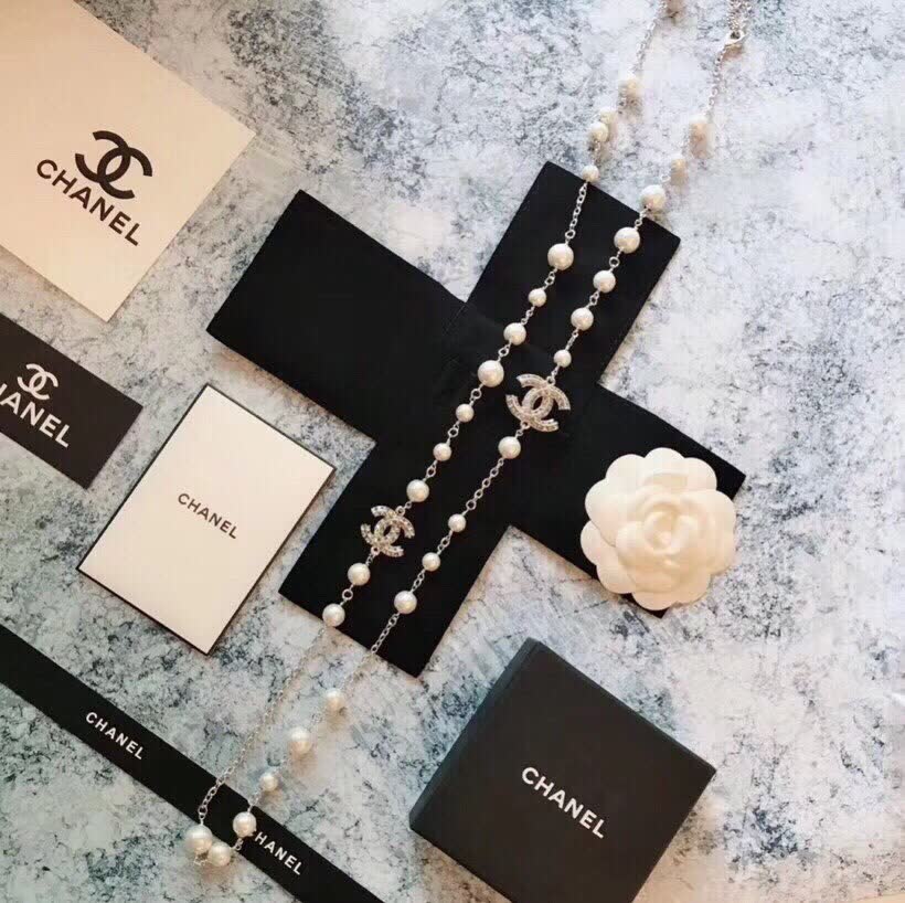 Chanel CC Pearl Necklace