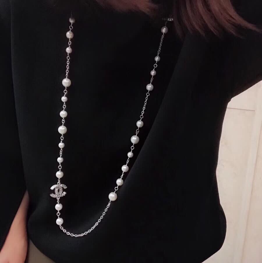 Chanel CC Pearl Necklace