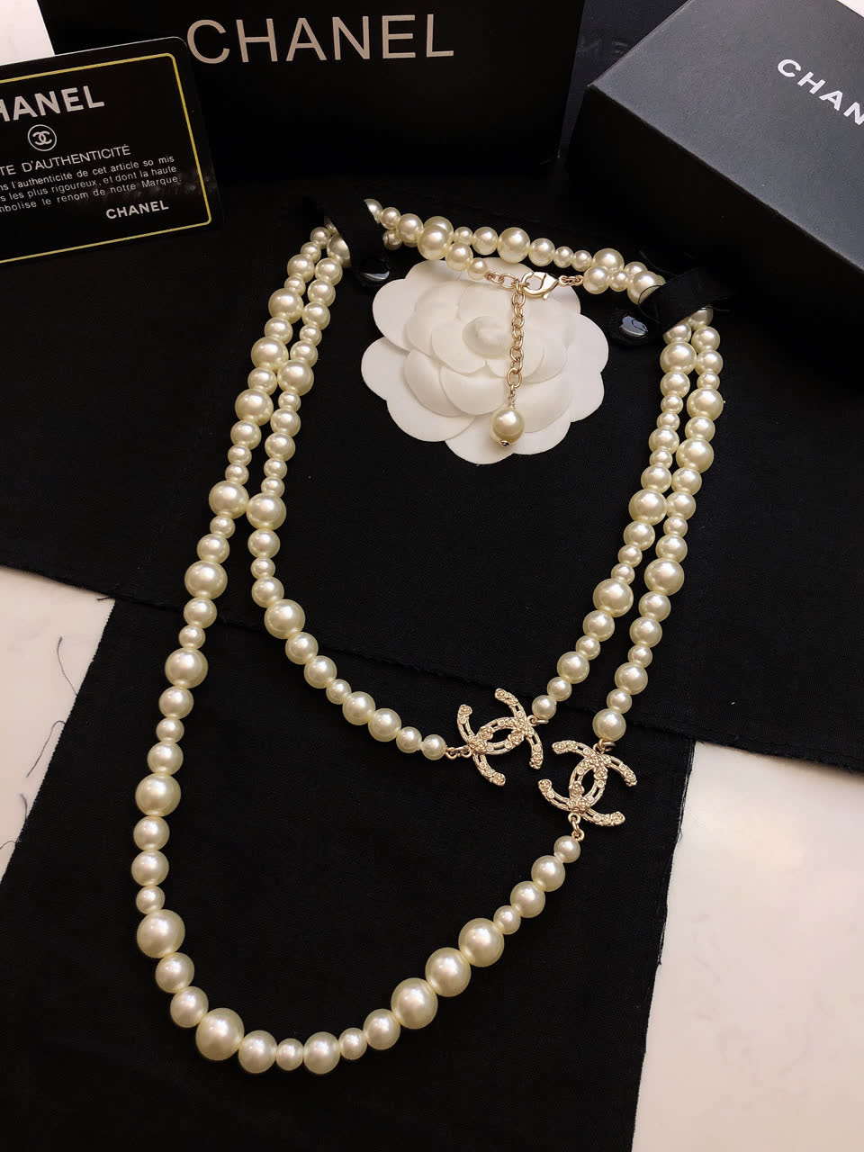 Chanel Pearl Necklace with CC Logo