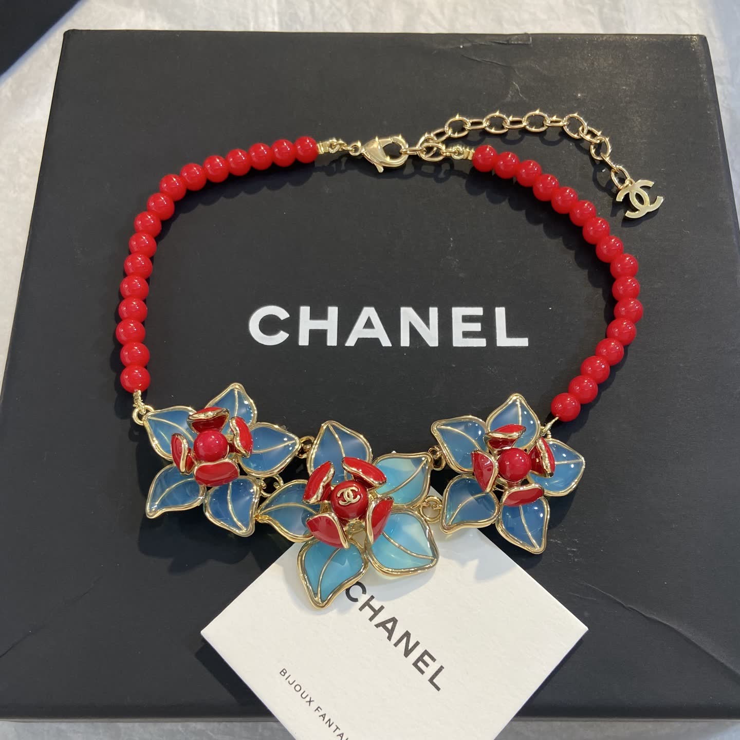 Chanel Beaded Flower Necklace Chanel Beaded Flower Necklace