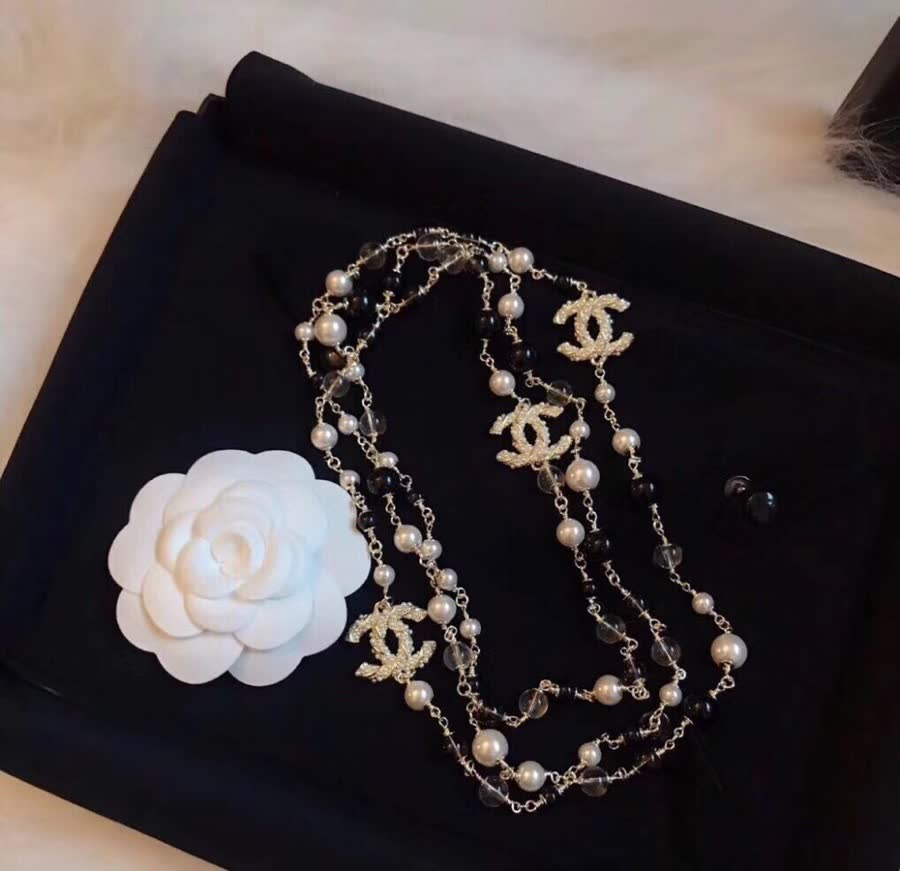 Chanel CC Logo Pearl and Crystal Necklace