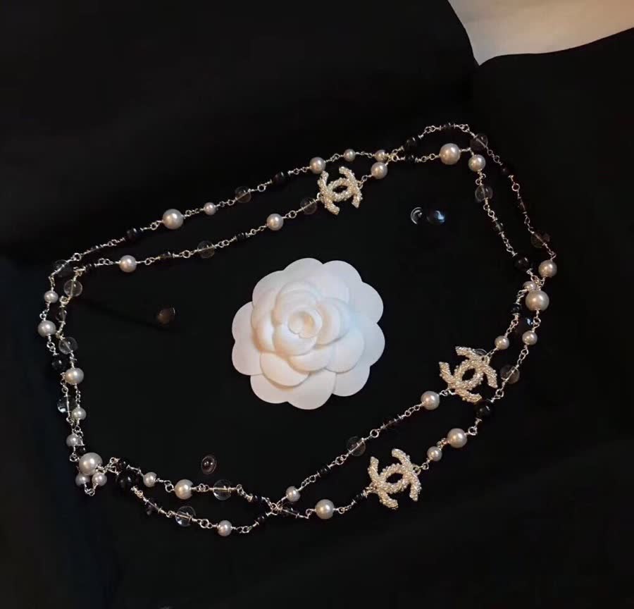 Chanel CC Logo Pearl and Crystal Necklace