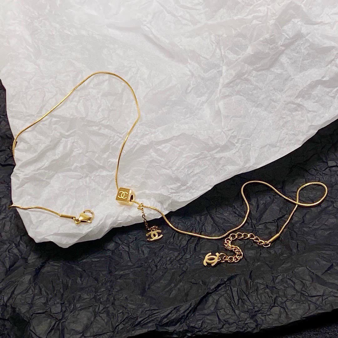 Chanel Gold Chain Necklace with CC Logo
