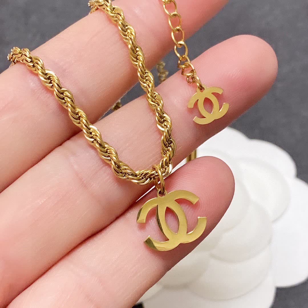 Chanel CC Logo Gold Chain Necklace