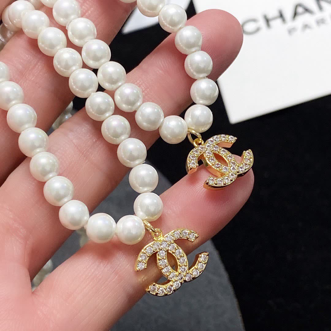 Chanel Pearl Necklace with CC Pendant