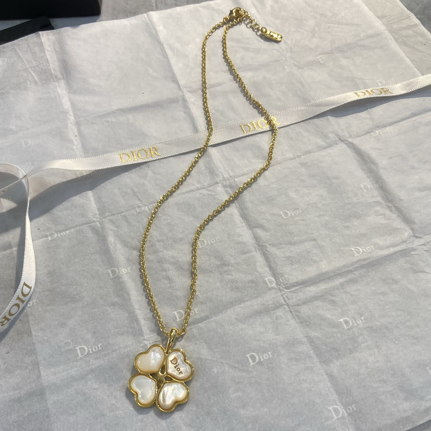 Van Cleef & Arpels Gold Clover Pearl Necklace
