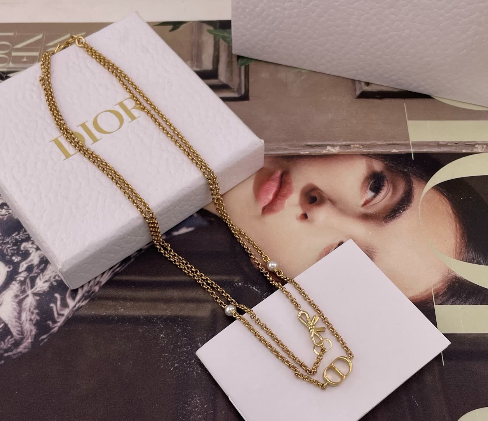 Dior Gold-Tone Chain Necklace with Pearls Dior Gold-Tone Chain Necklace with Pearls