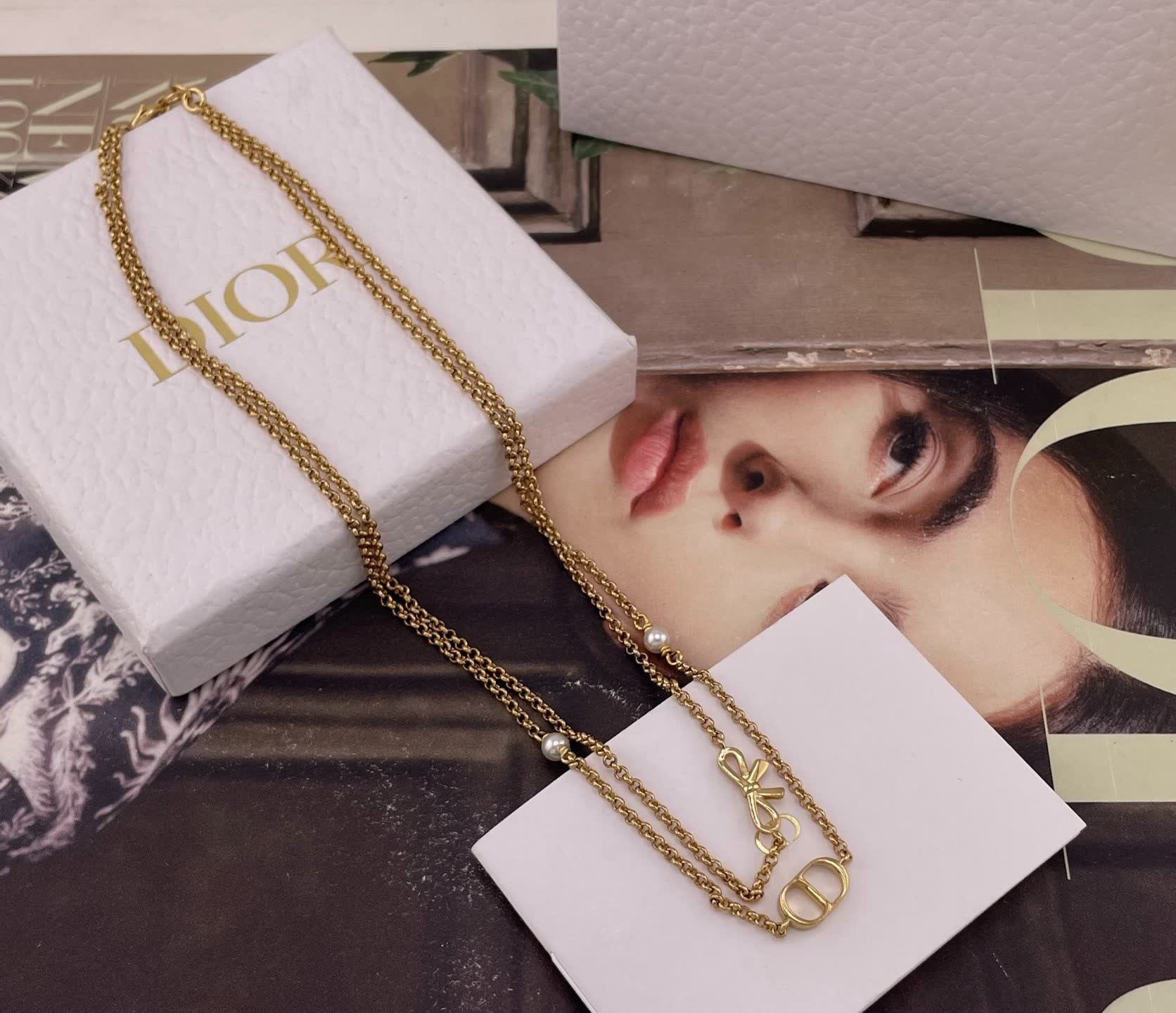 Dior Gold-Tone Chain Necklace with Pearls Dior Gold-Tone Chain Necklace with Pearls