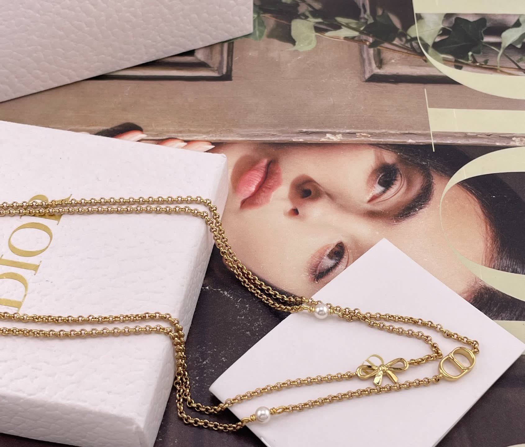 Dior Gold-Tone Chain Necklace with Pearls