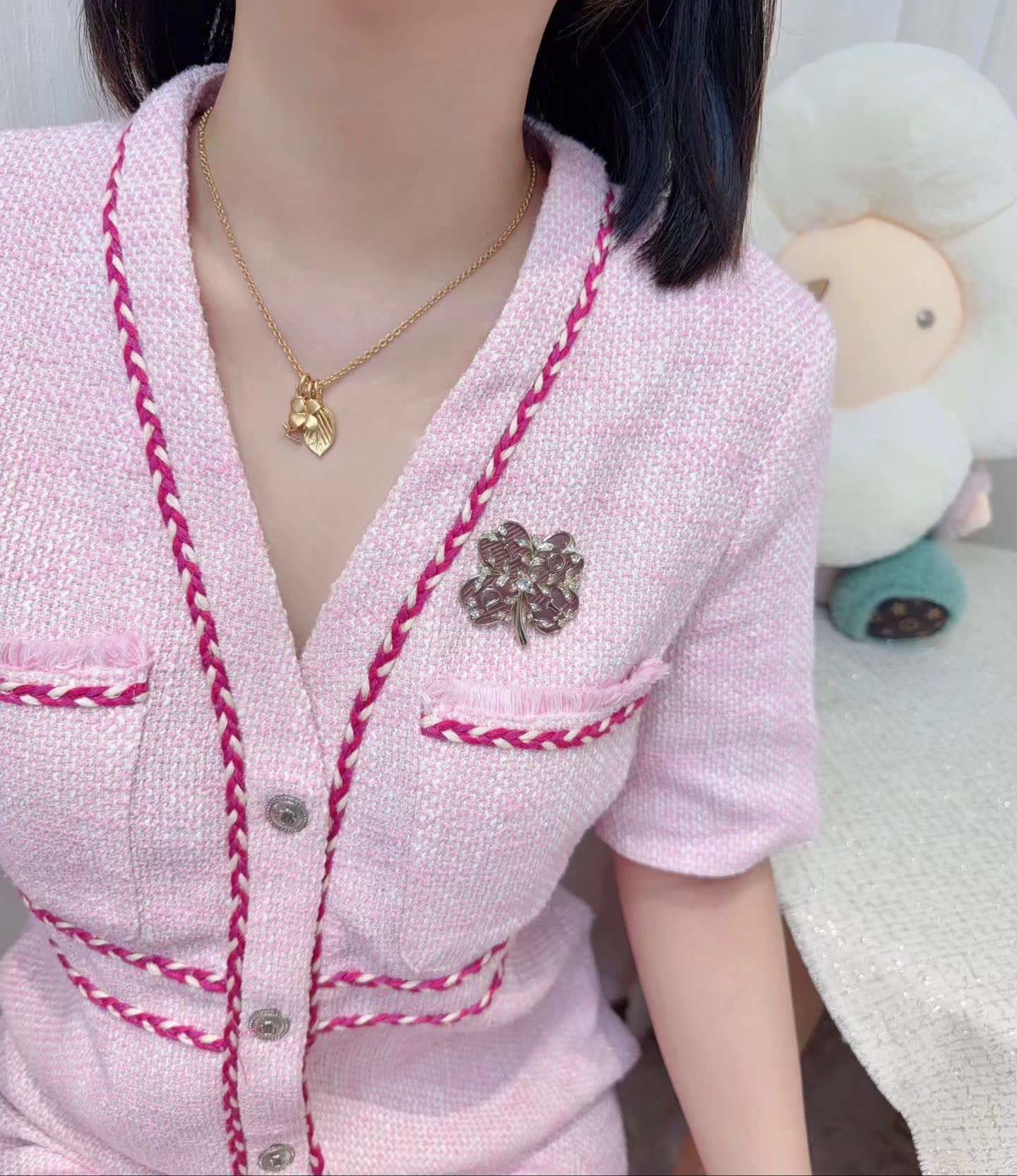 Dior Gold Clover Leaf Necklace Dior Gold Clover Leaf Necklace