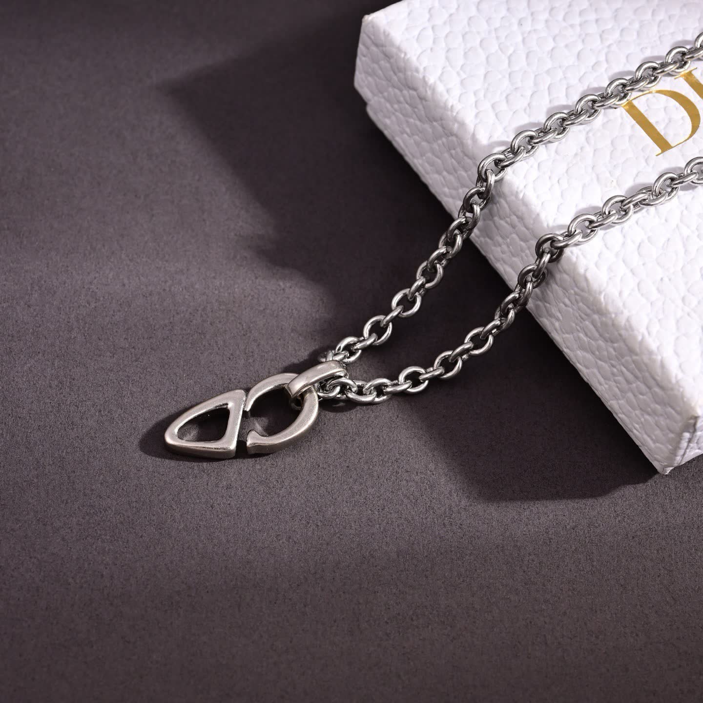 Dior/Christian Dior Men's Silver Tone Yellow Gold Plated CD Logo Pendant Necklace 2025 Spring New