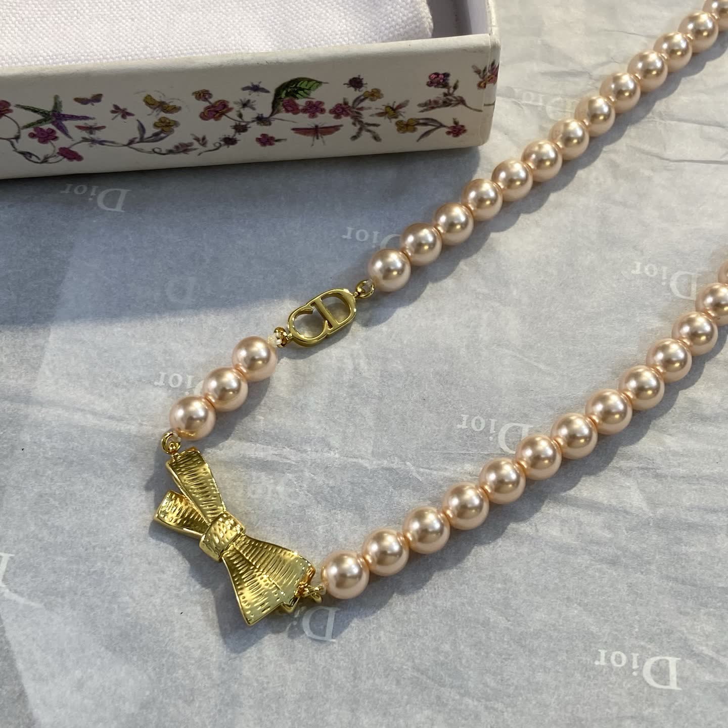 Dior Pearl Necklace with Gold Bow Clasp