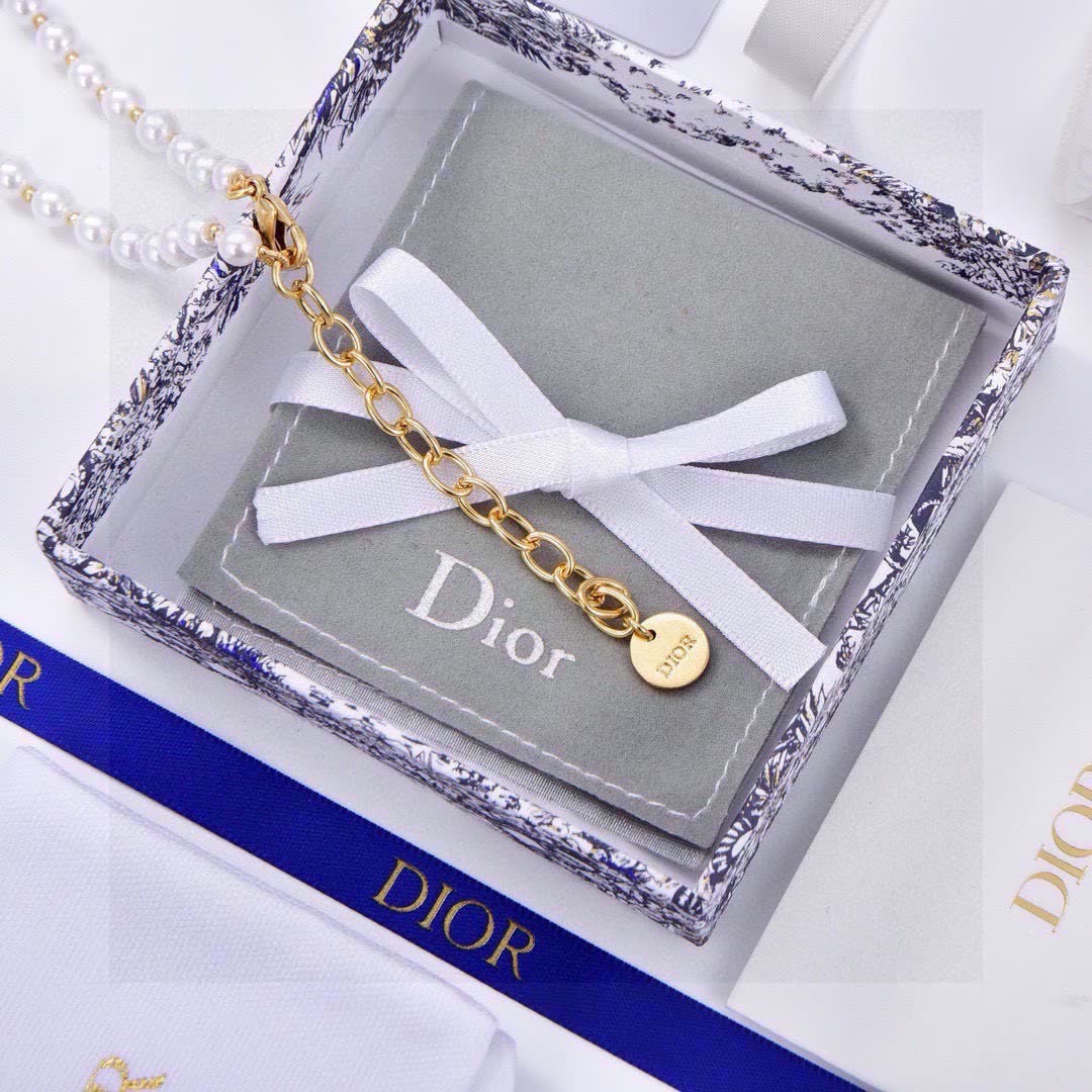 Dior Pearl Necklace