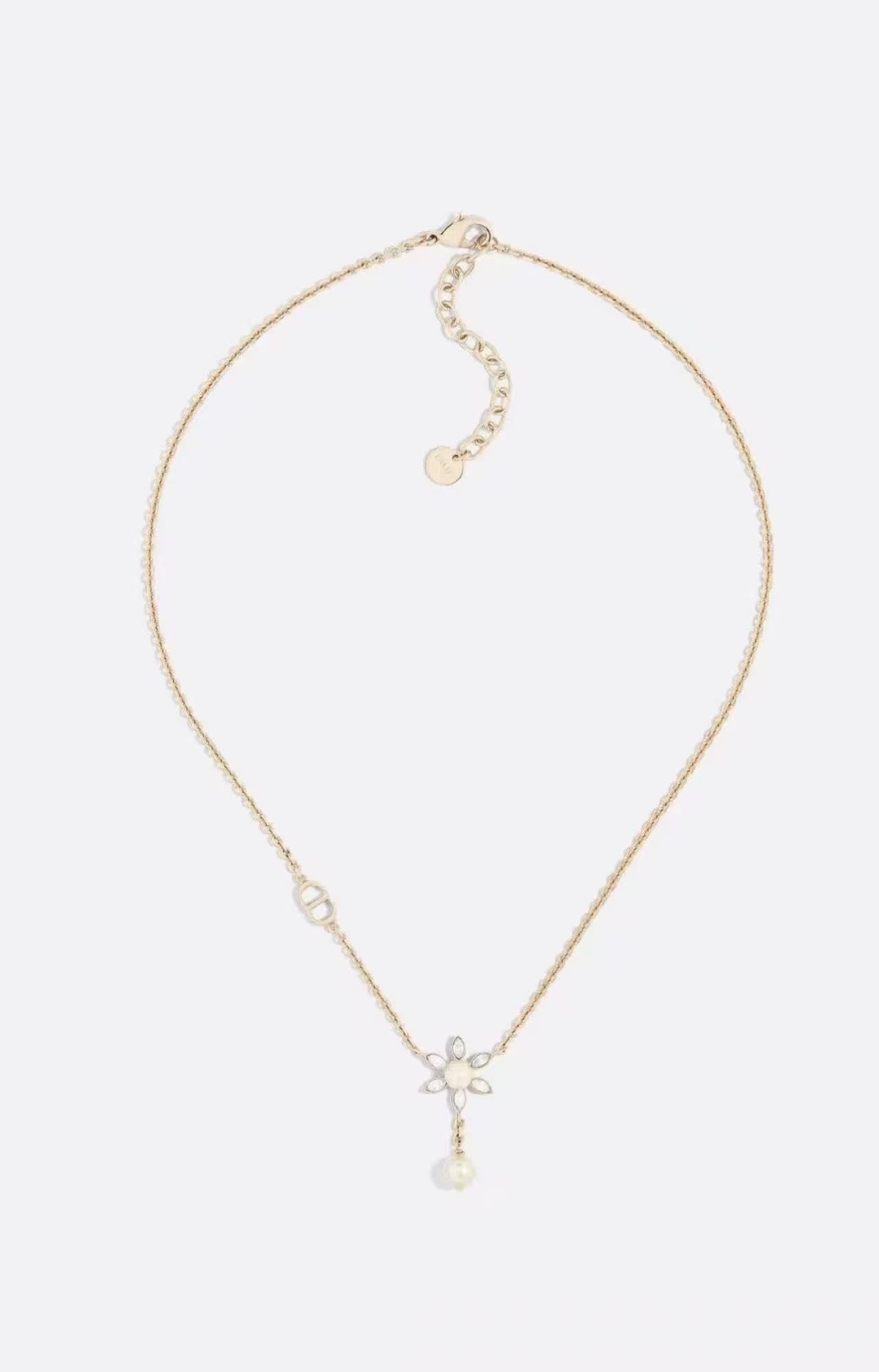 Dior Delicate Gold Flower and Pearl Necklace Dior Delicate Gold Flower and Pearl Necklace
