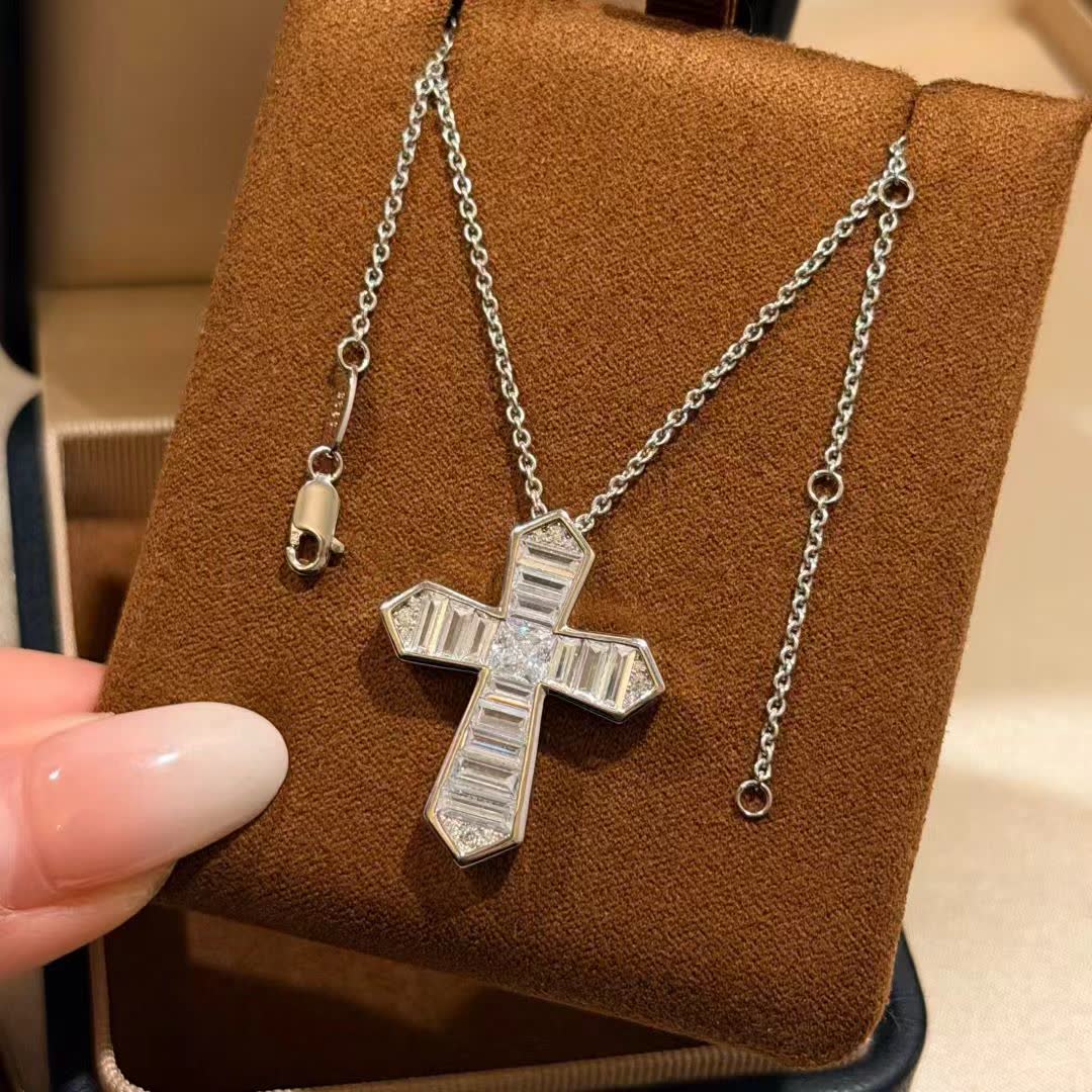 Chrome Hearts Elegant Cross Pendant Necklace with Baguette Stones
