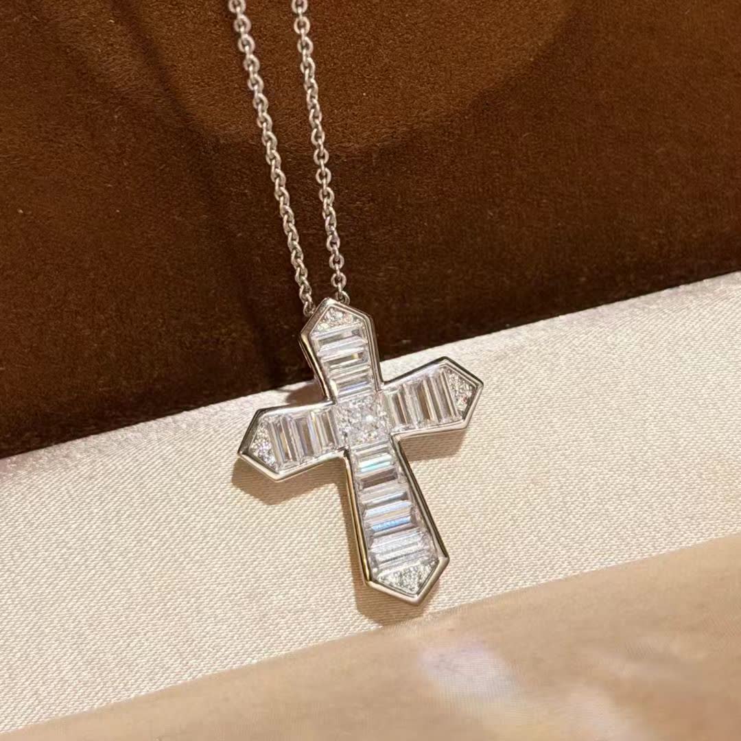 Chrome Hearts Elegant Cross Pendant Necklace with Baguette Stones