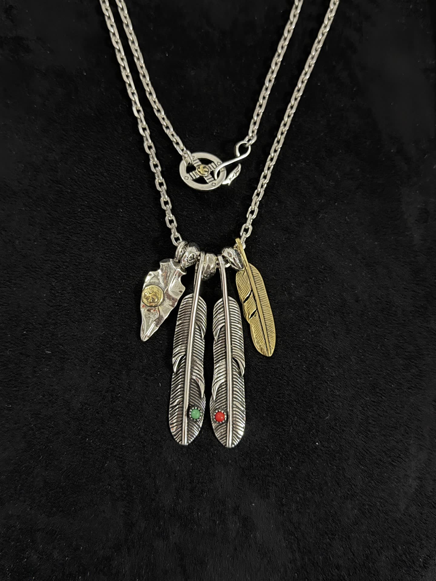 Goros Silver Feather and Leaf Toggle Necklace
