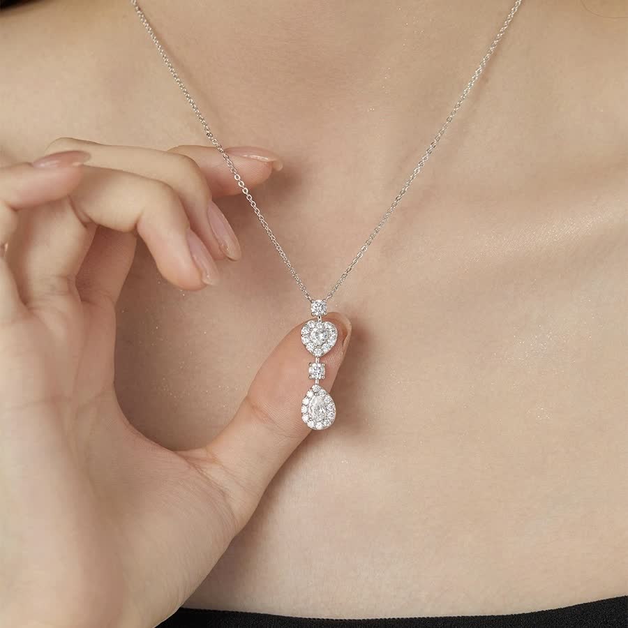 Graff Elegant Silver Diamond Necklace