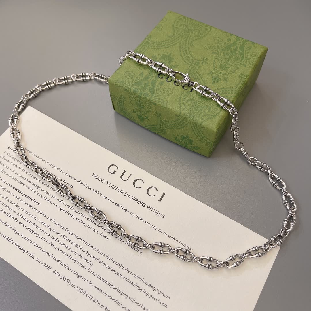 Gucci Silver Chain Necklace