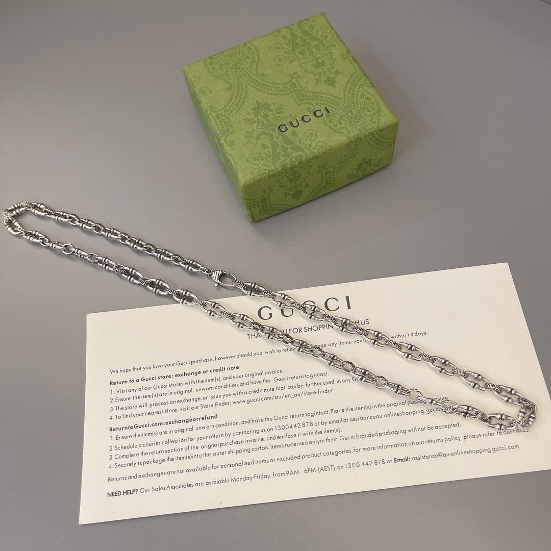 Gucci Silver Chain Necklace