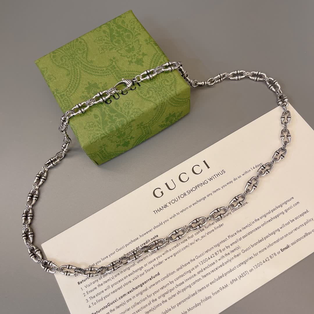 Gucci Silver Chain Necklace