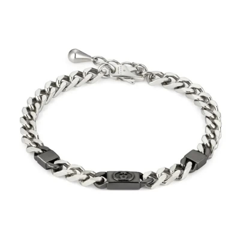 Gucci Silver Chain Necklace with Interlocking G