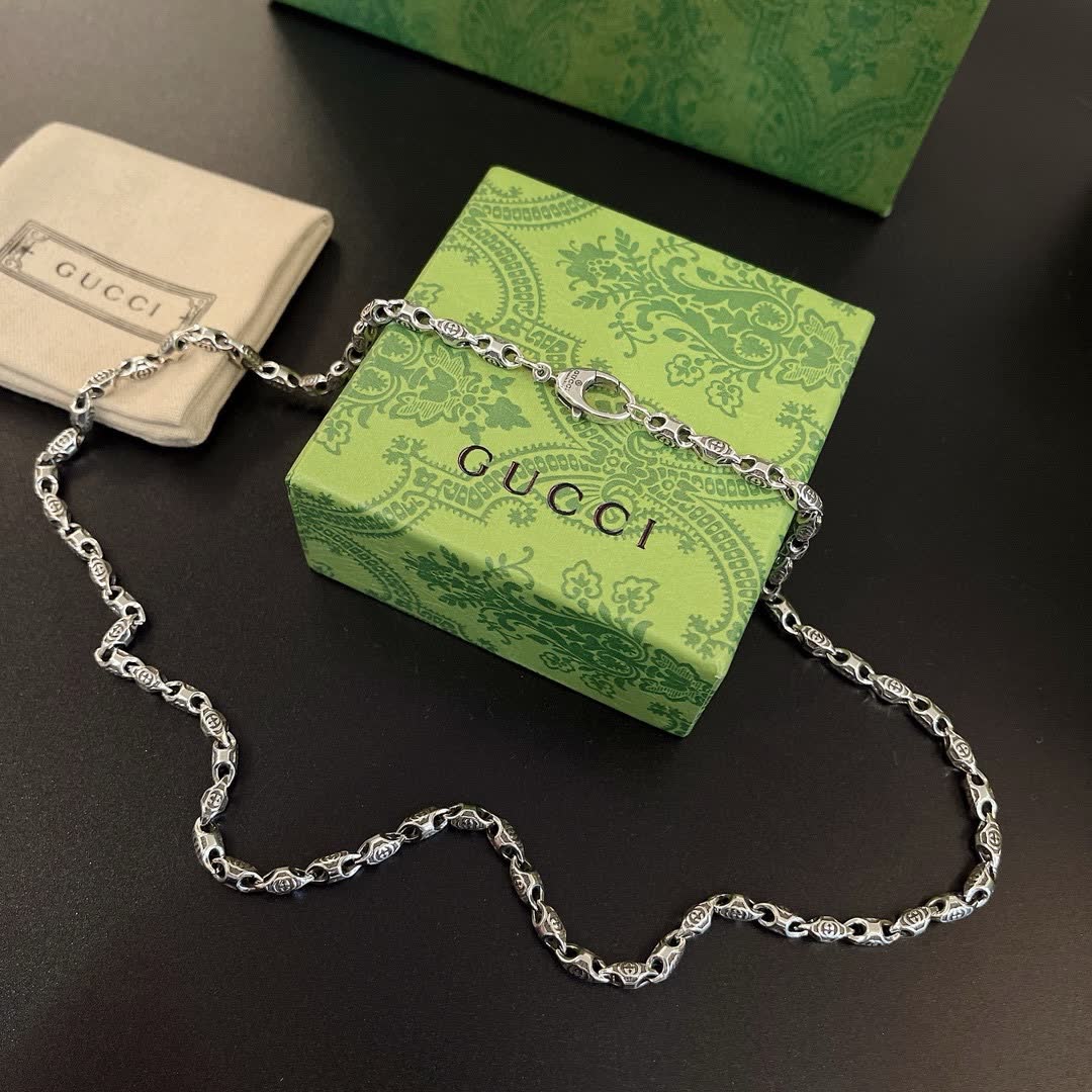 Gucci Silver Chain Necklace