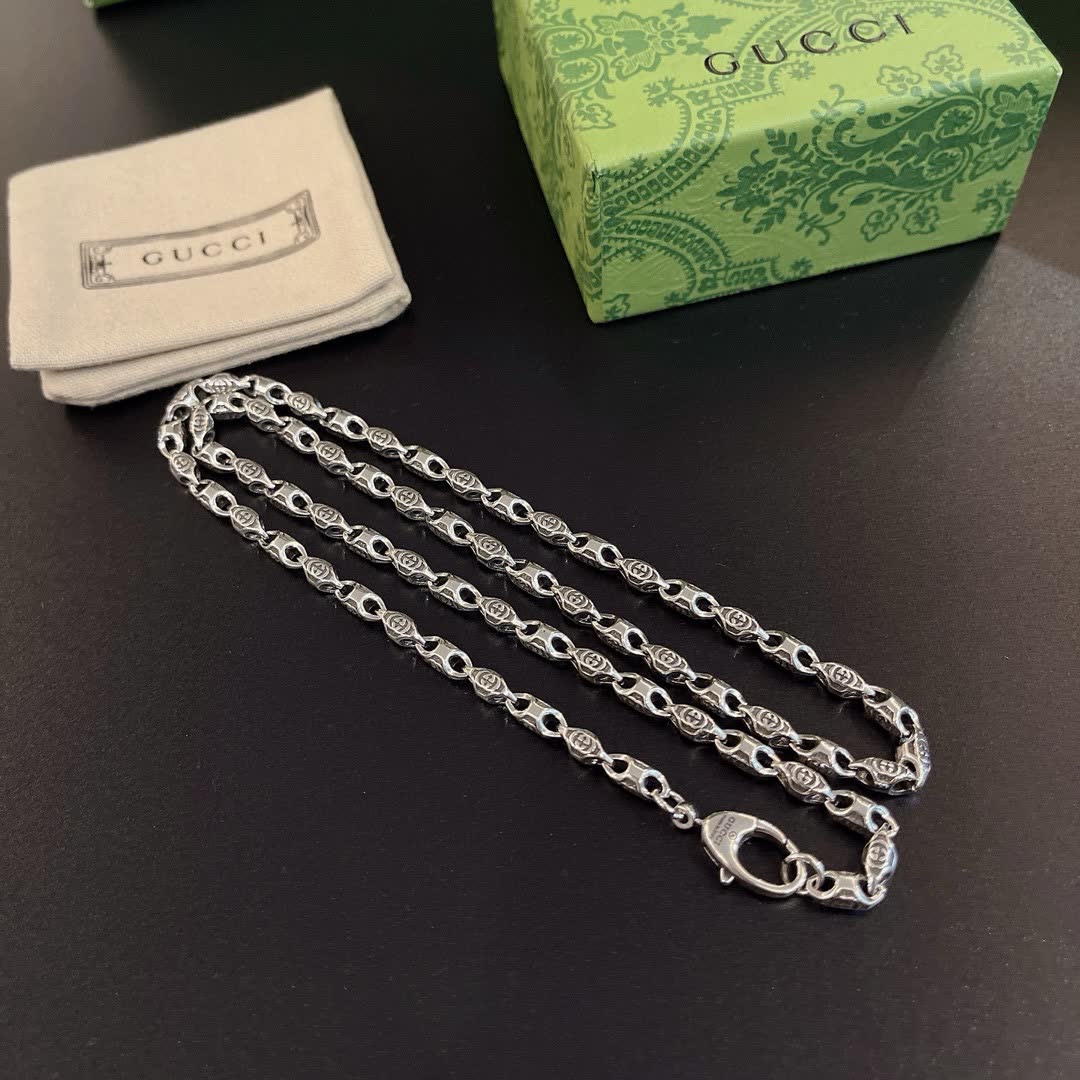 Gucci Silver Chain Necklace