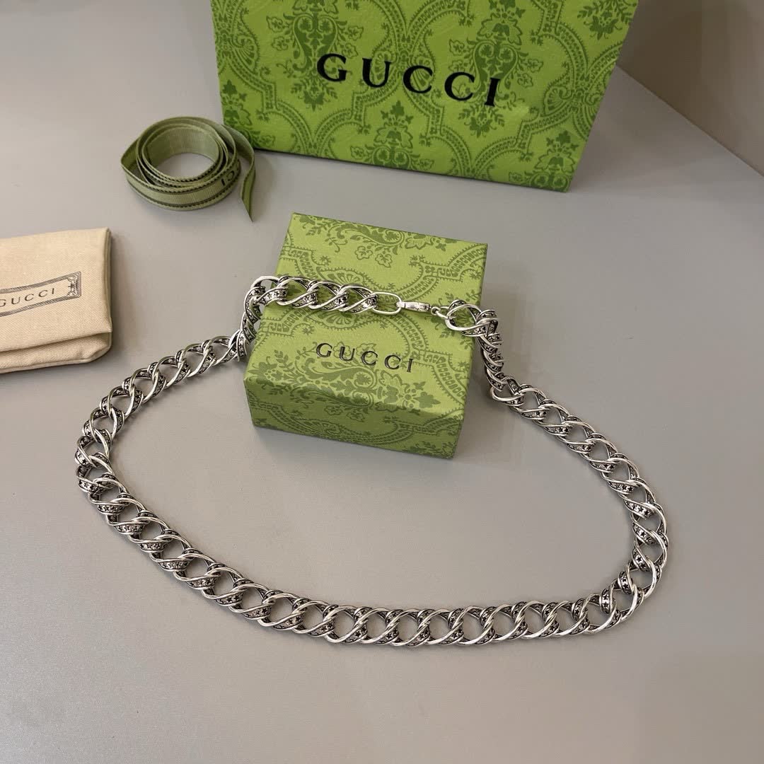 Gucci Silver Chain Necklace
