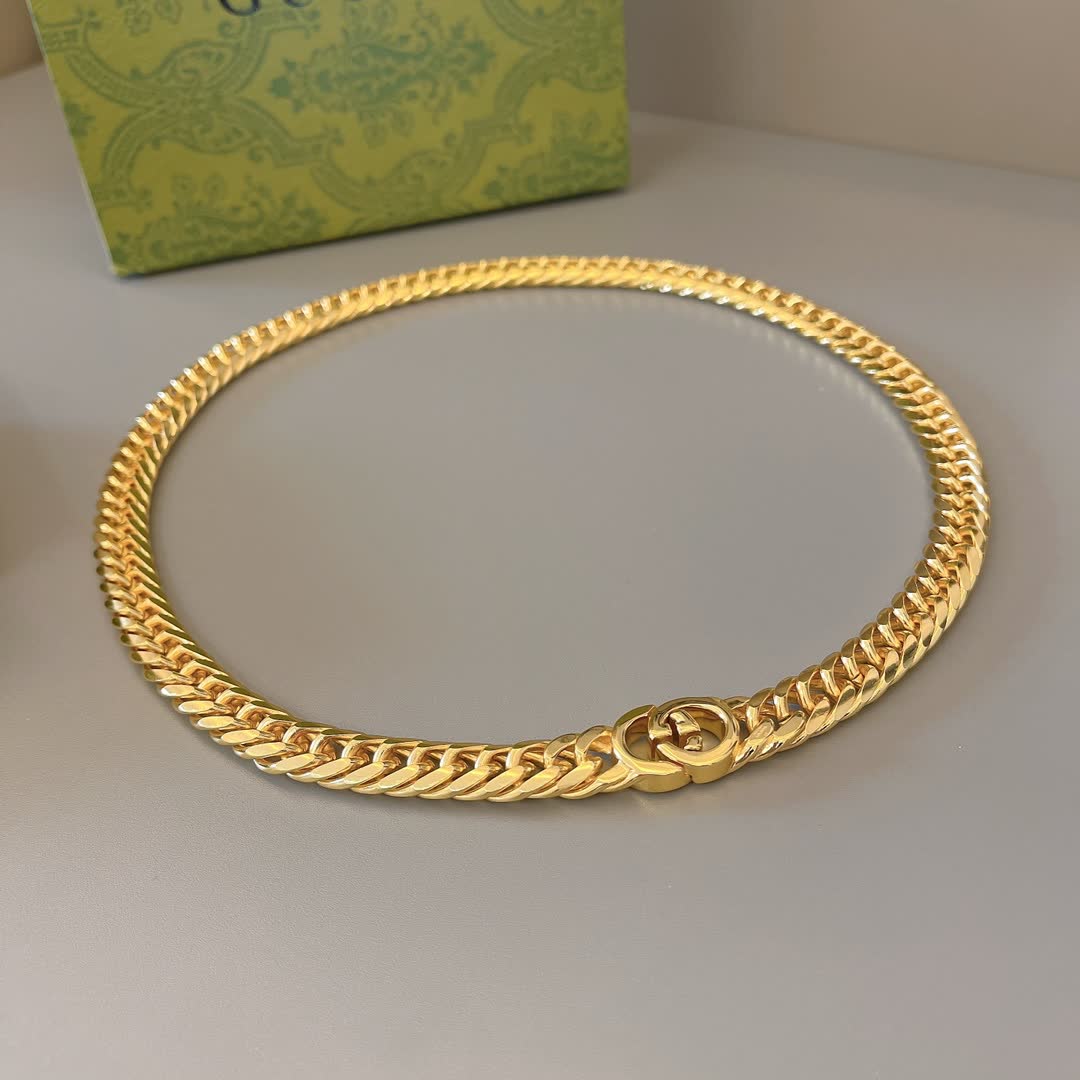 Gucci Gold Chain Necklace Gucci Gold Chain Necklace