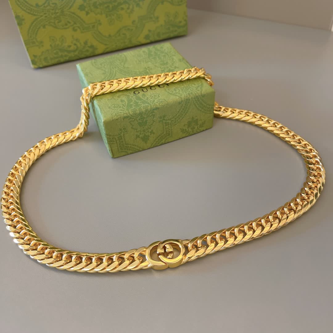 Gucci Gold Chain Necklace