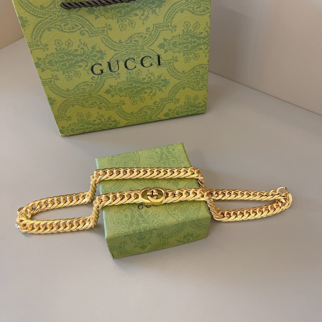Gucci Gold Chain Necklace
