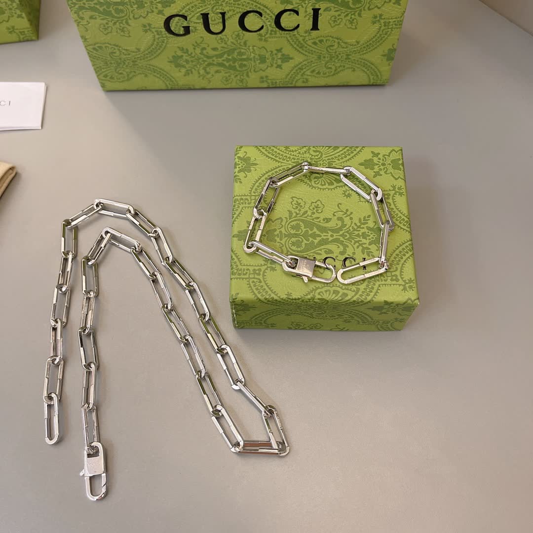 Gucci Silver Paperclip Chain Necklace