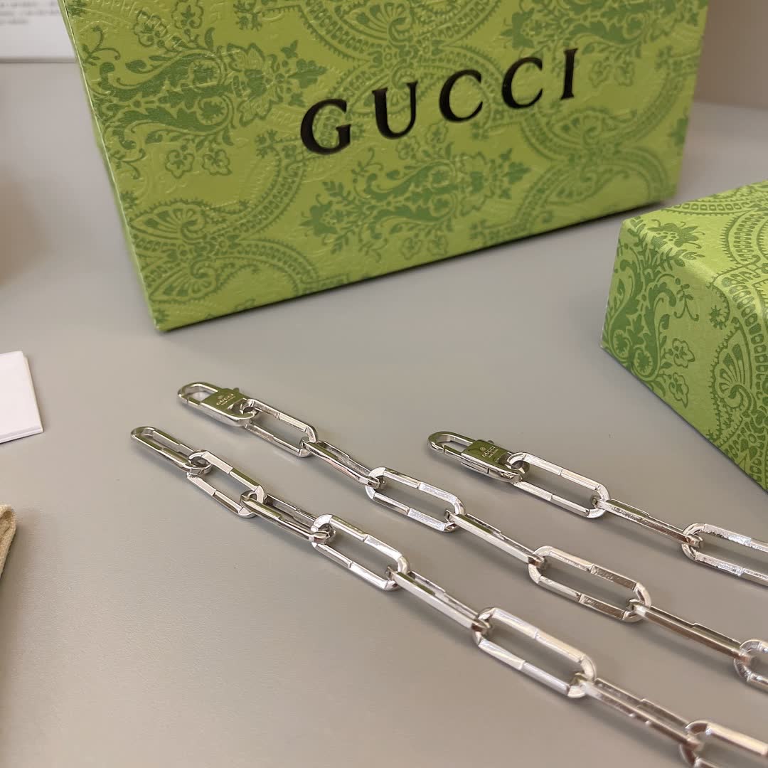 Gucci Silver Paperclip Chain Necklace