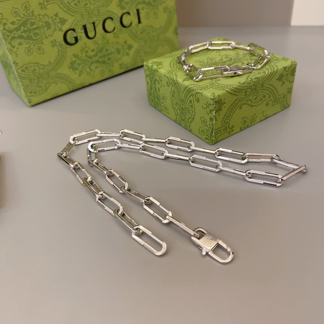 Gucci Silver Paperclip Chain Necklace