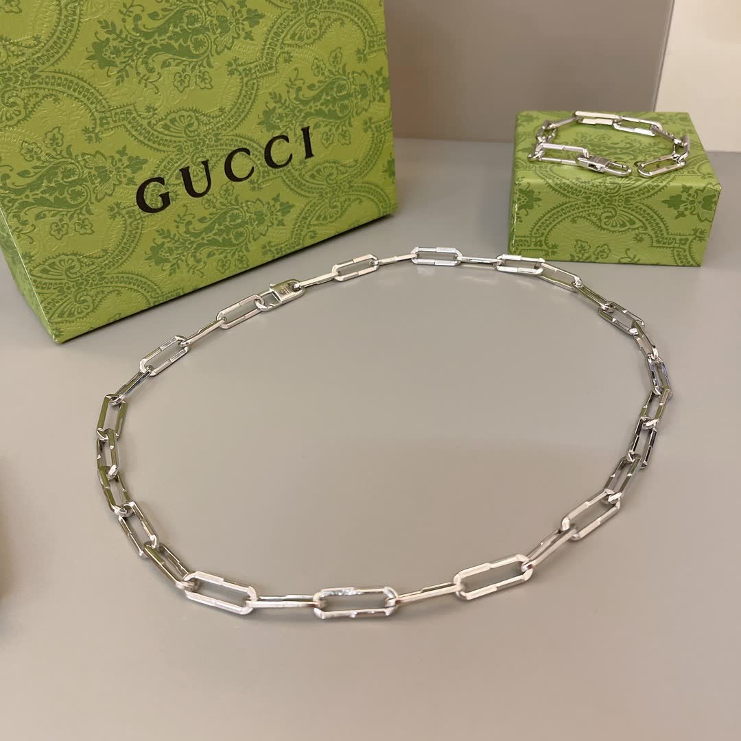 Gucci Silver Paperclip Chain Necklace